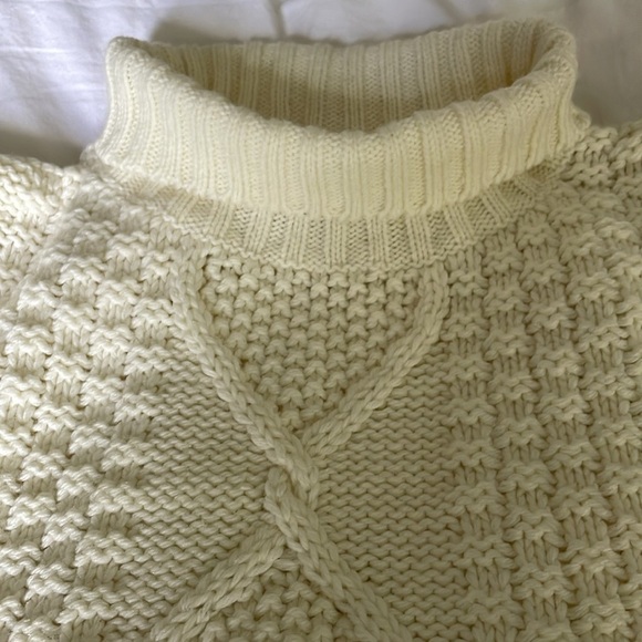 Dynamite Vintage Wool/Acrylic blend Chinky Cream Sweater Size M - Picture 6 of 13